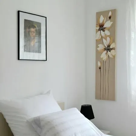 Kerum Apartment *